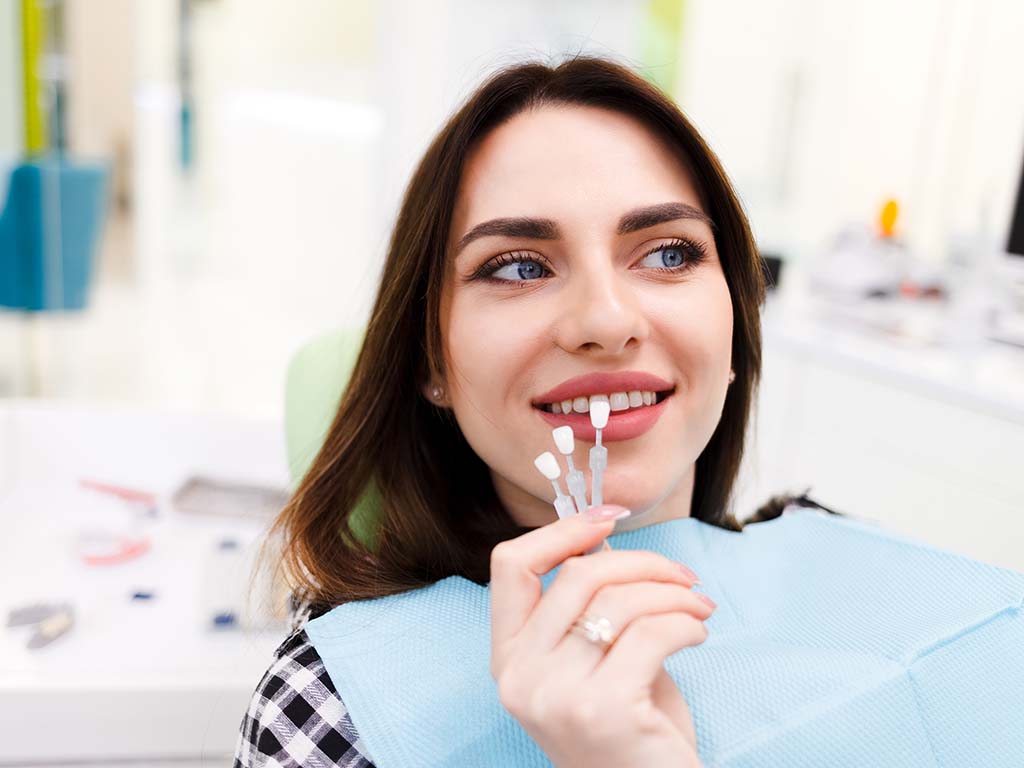 Bọc răng bằng sứ là phương pháp nha khoa hiện đại và được sử dụng phổ biến hiện nay.